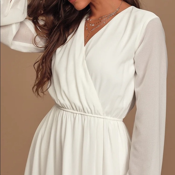 Lulu’s White maxi dress - Picture 5 of 7